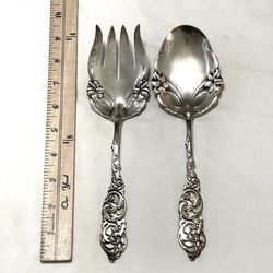 Antique like new .925 silver matching fork and spoon serving flatware. Weighs 200 grams