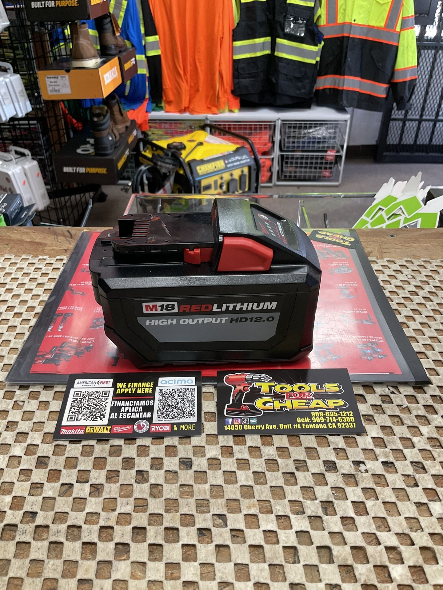 Milwaukee M18 18V Lithium-Ion 12.0 Ah Battery