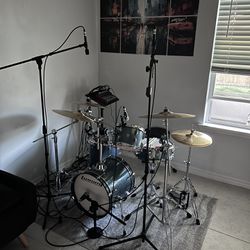Ludwig Beats By Quest Drumset (Mics Included)