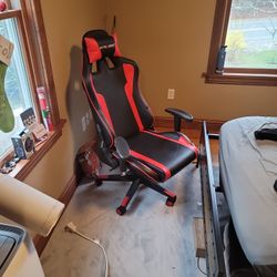 Computer/ Gaming Chair