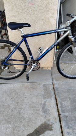 Trek ZX 6500 for Sale in Palmdale, CA - OfferUp