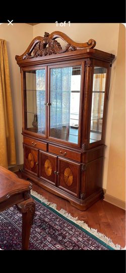 🔥 MUST GO TODAY. China cabinet OBO