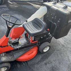 Ariens Rear Engine Riding Mower With Bagger 6hp Engine Electric Start. Great For A Small Yard.