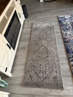 Gray Medallion Runner Rug