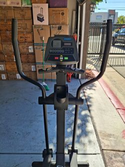 ELLIPTICAL DIAMONDBACK 700 SERIES