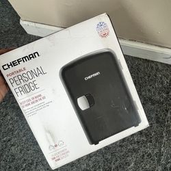 Personal Mini Fridge : $20