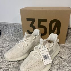 Adidas Yeezy Boost 350 V2 Bone HQ6316 Sizes: 6.5 & 7