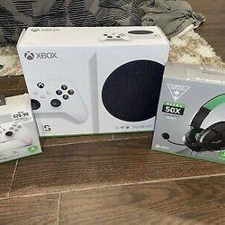 Xbox Series S Bundle 
