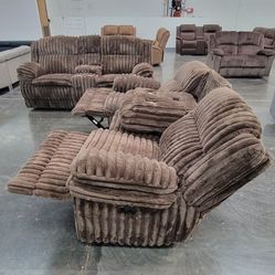 ✅️✅️2 pc chocolate wide welt corduroy sofa with drop down tray and love seat with cup console with recliners on the ends✅️✅️