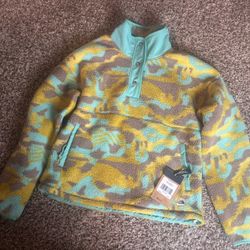 The North Face Women's Cragmont Fleece 1/4 Snap Jacket Camo Unique Print Size S