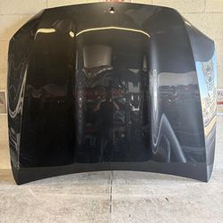 2017 2018 2019 2020 2021 Mercedes E Class Sedan W213 E300 Hood Bonnet Panel Shell OEM USED