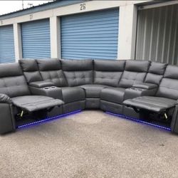 Power Reclining Sectional Couch
