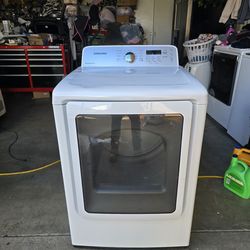 Gas Dryer / Secadora De Gas