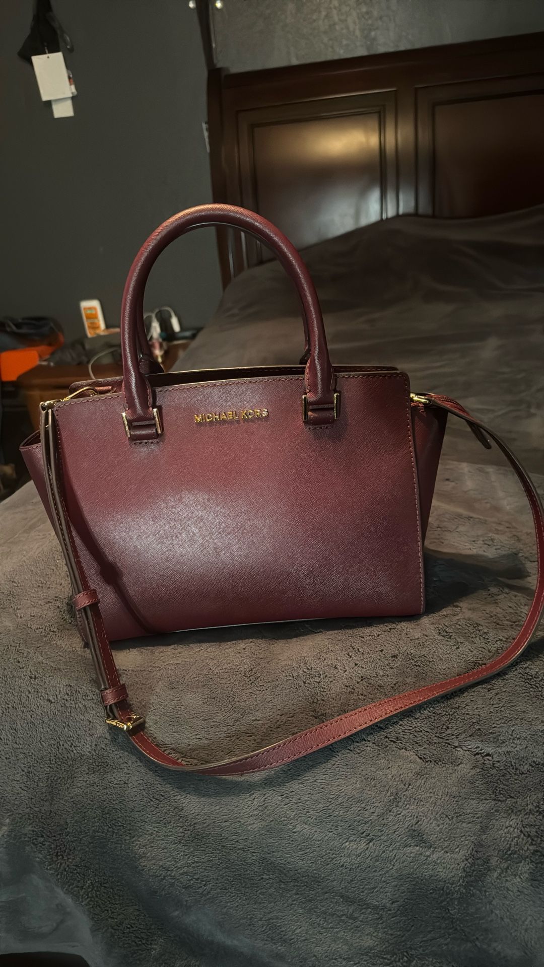 Michael Kors Bag Satchel Bag Saffiano Leather Medium Handbag  Crossbody Good I