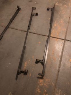 Frame for a queen or a king