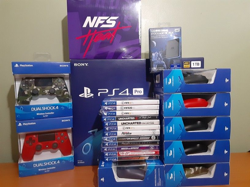 PS4 Bundle with 8 New Controllers And 4TB Extended Storage +12 Games