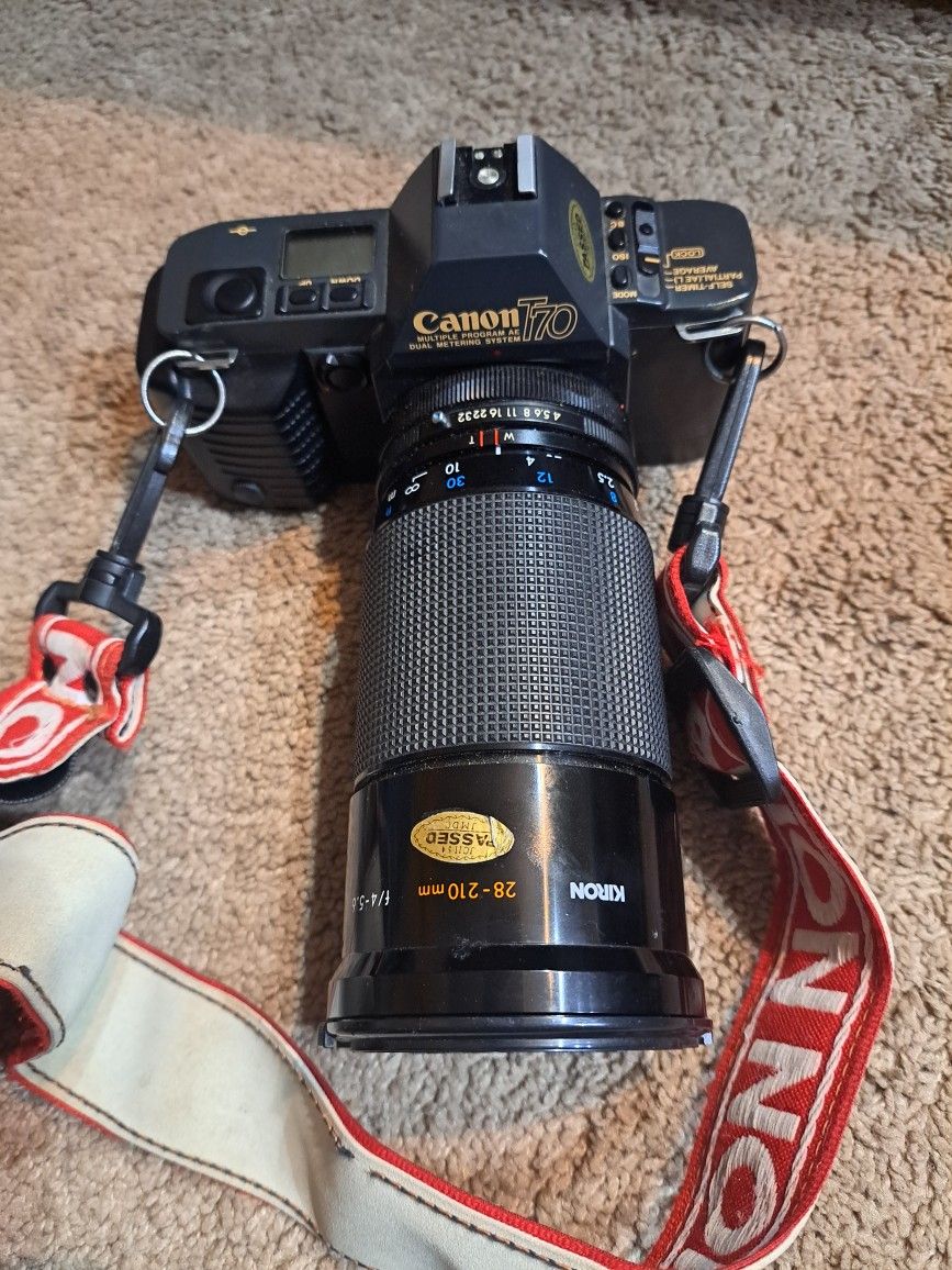 Cannon T70 35mm