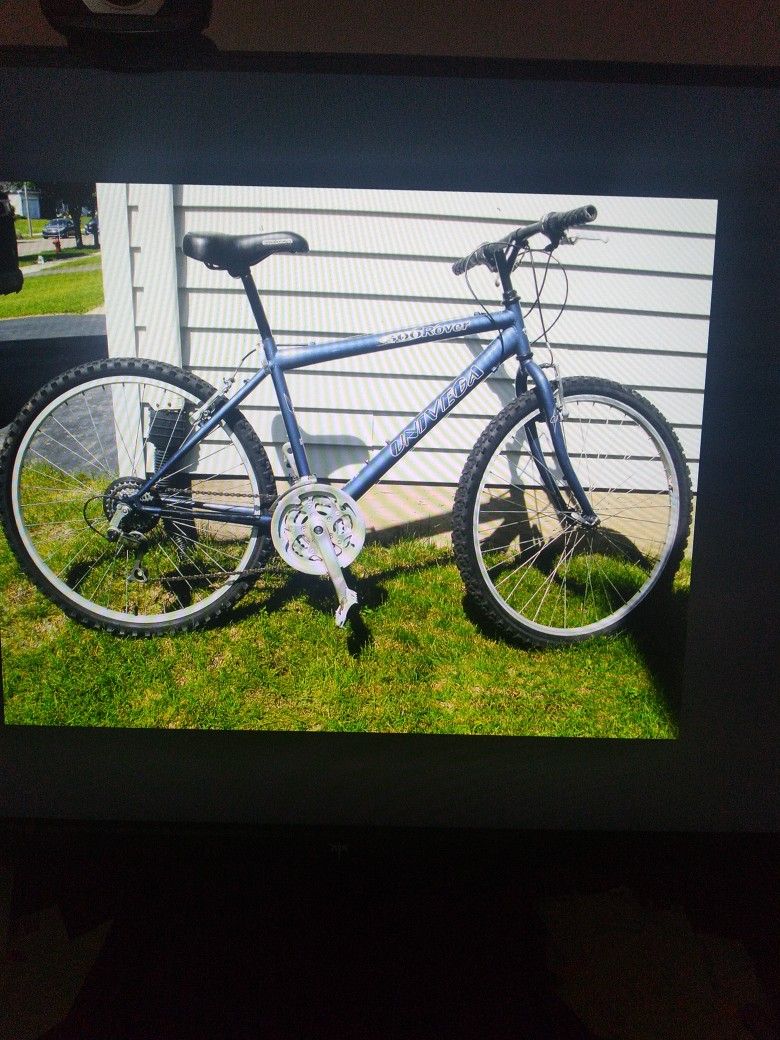 Univega 300 Rover 27 Speed Mountain Bike