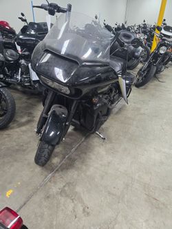 2021 Harley-Davidson Road Glide Limited with custom parts