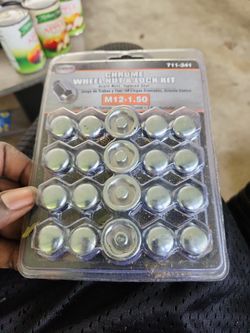 Chrome wheel lock nuts