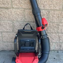 Milwaukee M18 FUEL Dual Battery Backpack Blower. Tool-Only 