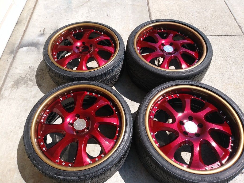 Beautiful VIP Modular VR12's 3 piece wheels