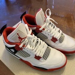 Jordan 4 (Fire Red) Size 10