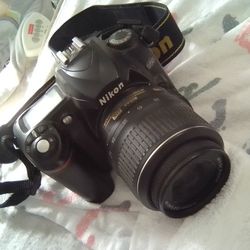 Nikon Camera No Charger 