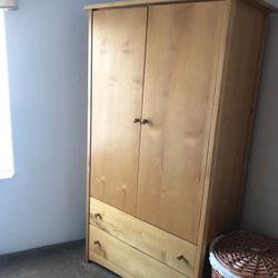 Armoire Like New