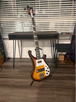 ricken backer bass guitar