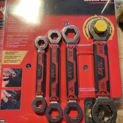 Brand New Skip Self Tightening Box Wrench Set