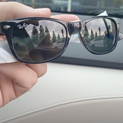 Rayban New Wayfarer Sunglasses