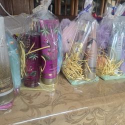 Easter Gifts Baskets 