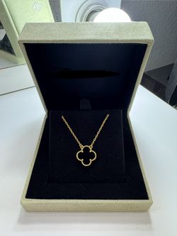 VCA Necklace