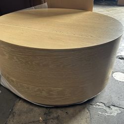 West elm VOLUME ROUND DRUM COFFEE TABLE 36in