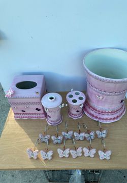 Set de adornos para su baño con ganchos para la cortina del shower $