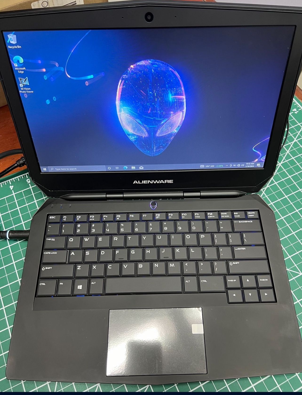 Alienware 13 R2 i5-5200U 2.70 GHz 16GB 1TB SSD GTX960/2GB Gaming Laptop