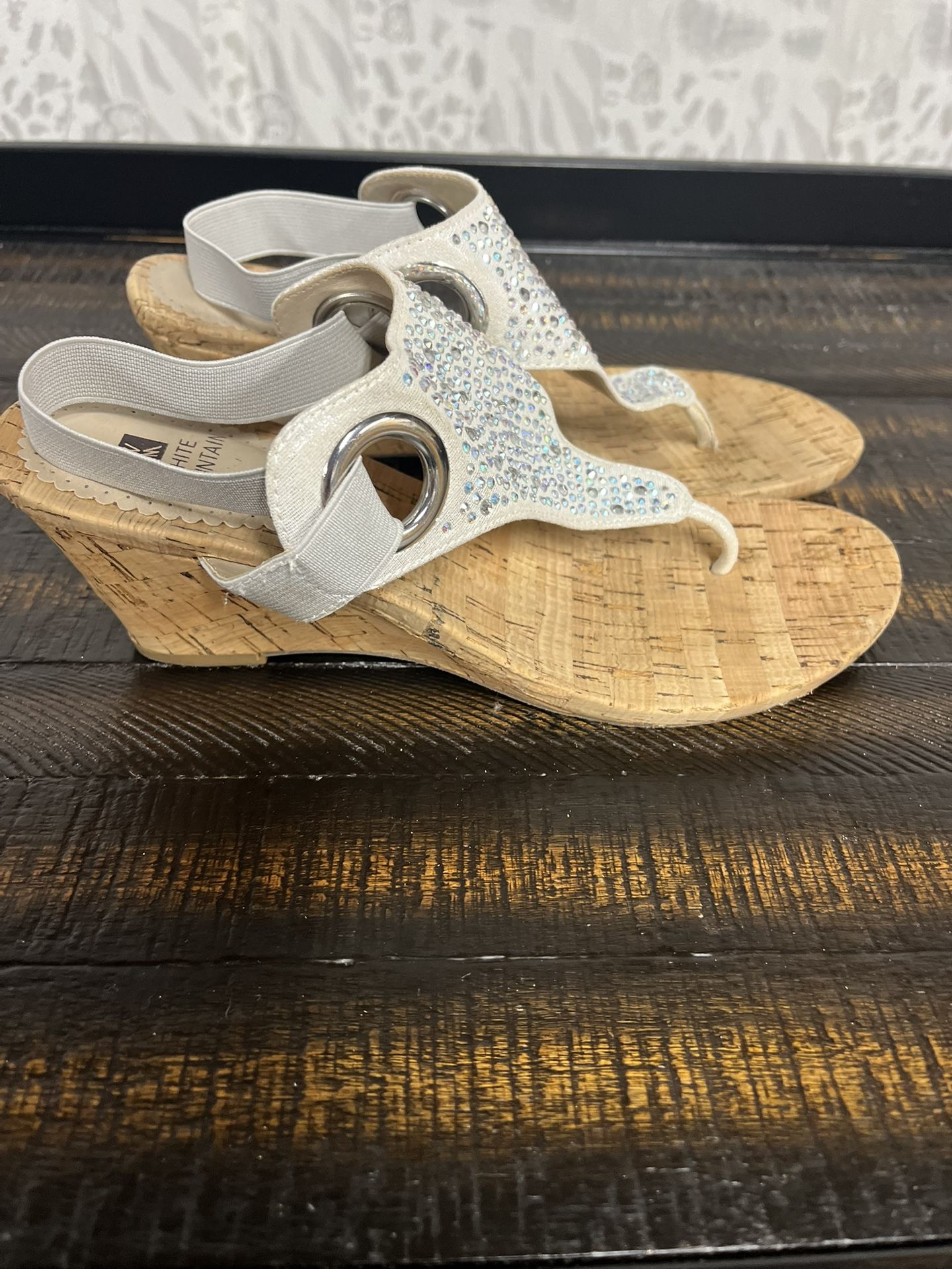 Women White Mountain Sandal