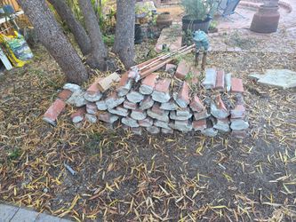 Used bricks FREE $0 You Haul