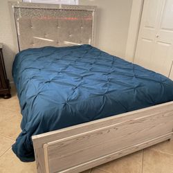 Full Bed With Faux Crystals, Led Lightings And Mattress- Less Than a Year Old