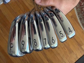 Titleist T100s iron set