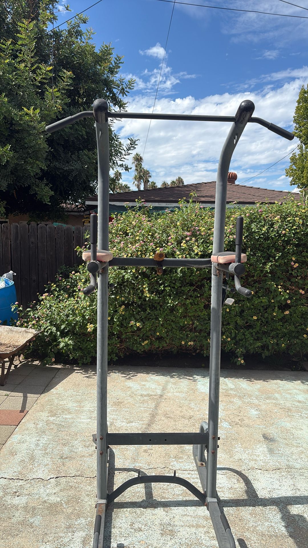 Pull Up Bar 