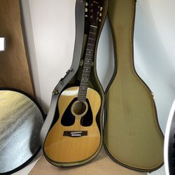 Yamaha FG-325 Acoustic Guitar with Case 