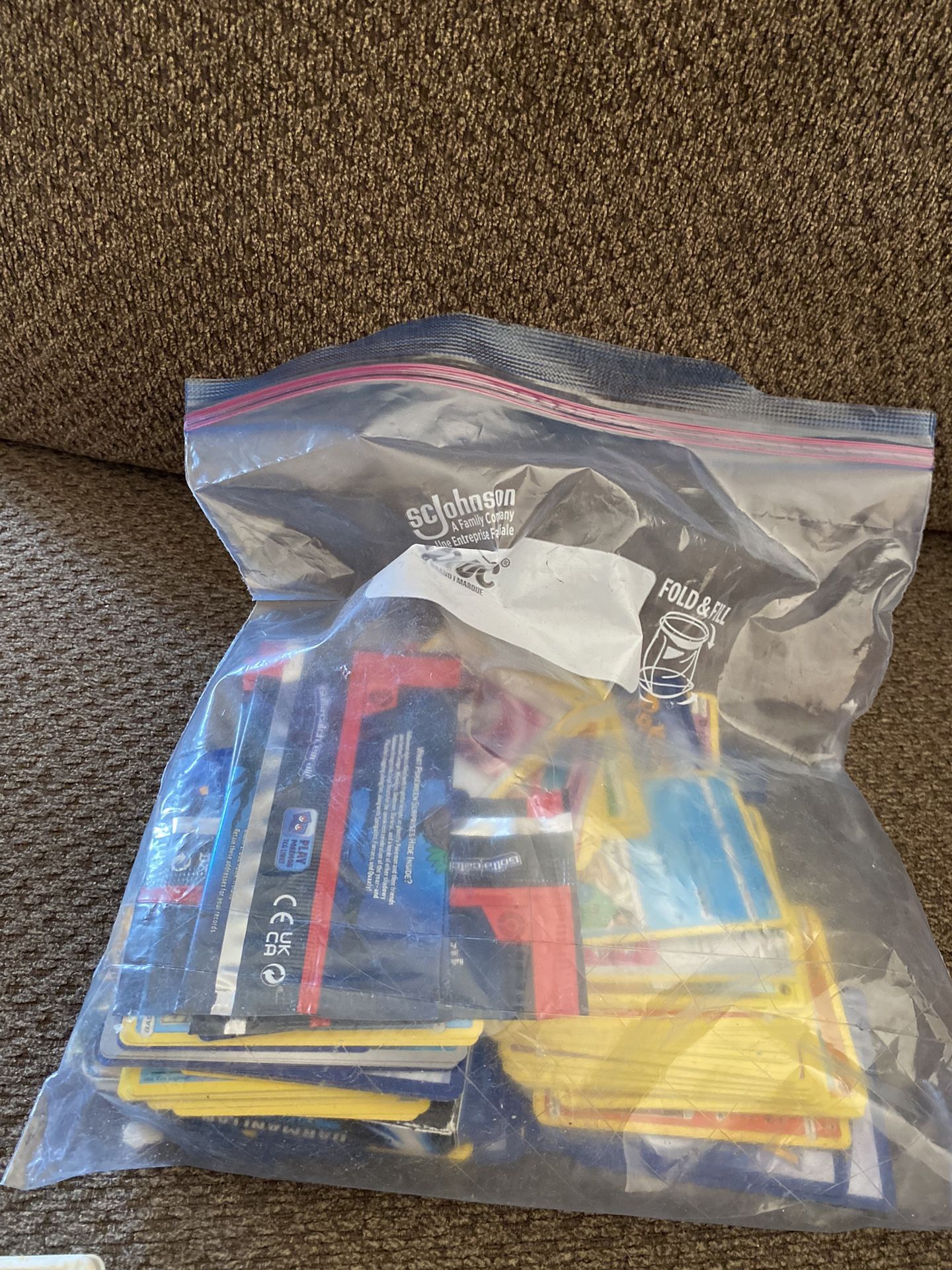 Pokemon Cards (Random)
