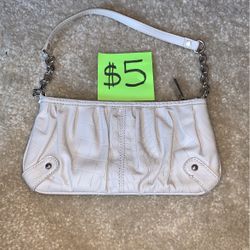 EXPRESS LEATHER CLUTCH PURSE 👛 $5 - NOT FREE