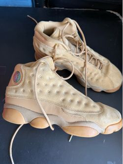 Boys Jordan’s shoes youth size 6