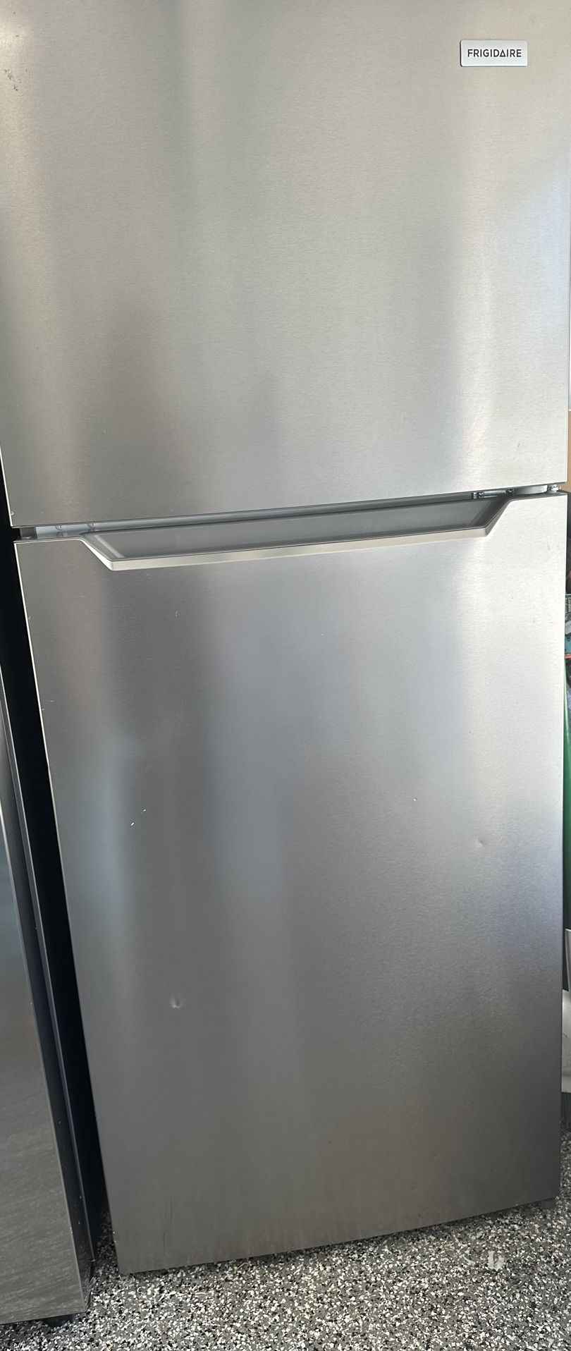 frigidaire refrigerator