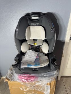 New SlimFit 3-in-1 Graco Car Seat Color Darcie