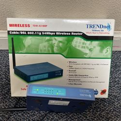 WIRELESS ROUTER 