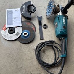 Makita 7” Angle Grinder